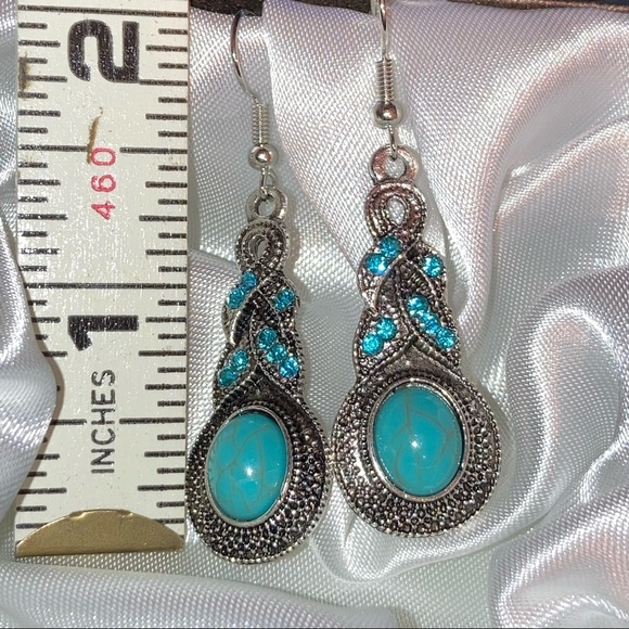 3/$25 Vintage Retro Faux Turquoise Aquamarine Crystal Rhinestone Silver Earrings - Picture 4 of 11